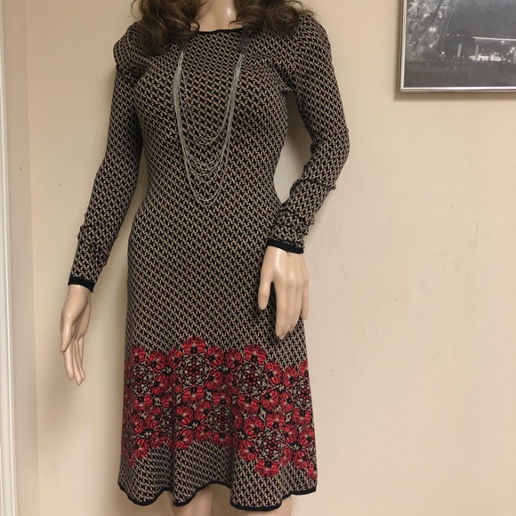 Houndstooth Sweater Dress New York & Company - Picture 8 of 8